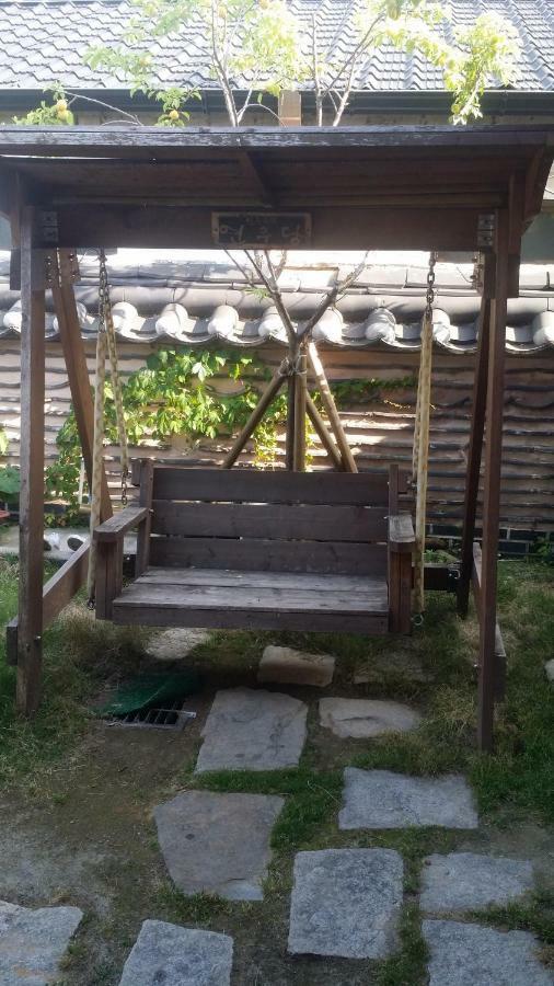 Yeonwoodang Guesthouse Jeonju Εξωτερικό φωτογραφία